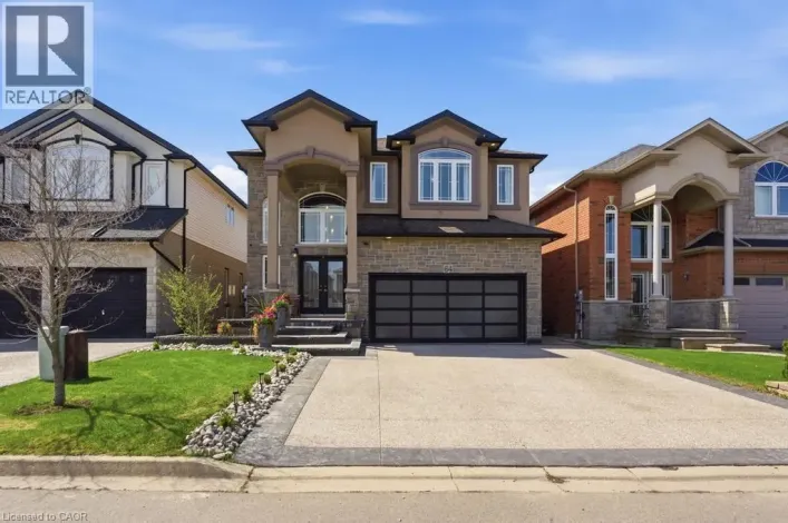 64 ONYX Court, Hamilton
