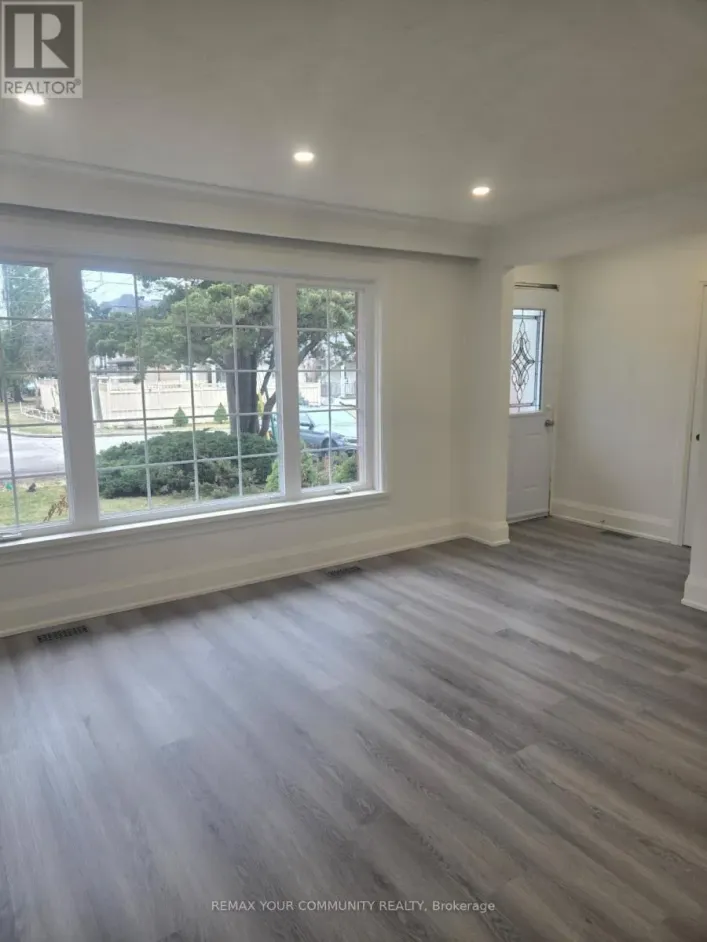 64 ROCKPORT CRESCENT, Richmond Hill