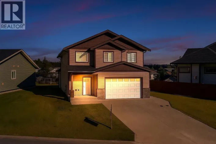 64 WOZNEY STREET, Kitimat