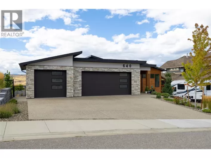 640 Mt. Ida Crescent, Coldstream