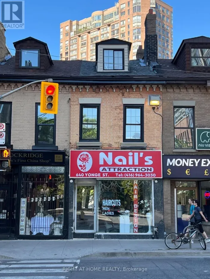 640 YONGE STREET, Toronto
