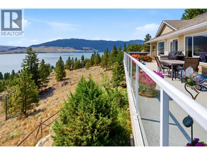 6407 Monck Park Road, Merritt