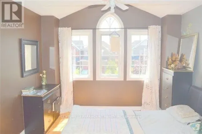 641 MACBETH HEIGHTS, Mississauga