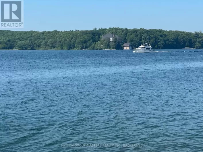 641 NORTH SHORE ROAD, Frontenac Islands