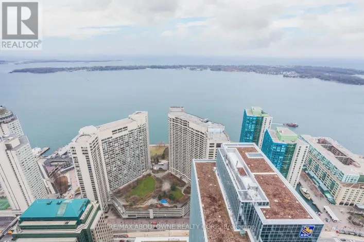 6410 - 88 HARBOUR STREET, Toronto