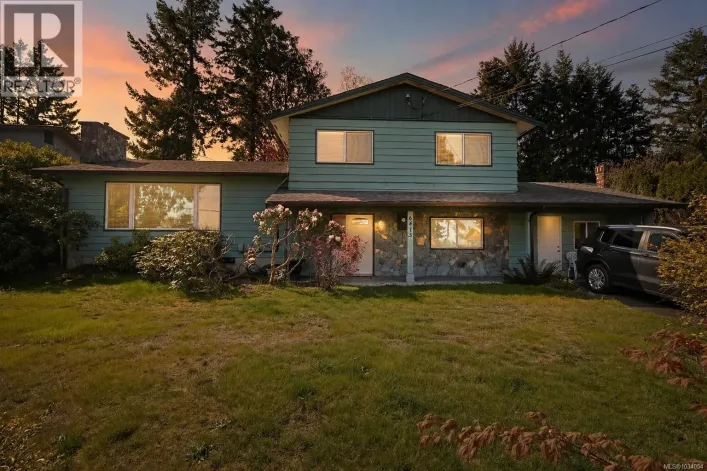 6413 Southampton Rd, Nanaimo