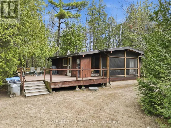 6418 ROBERT AVENUE, Lambton Shores