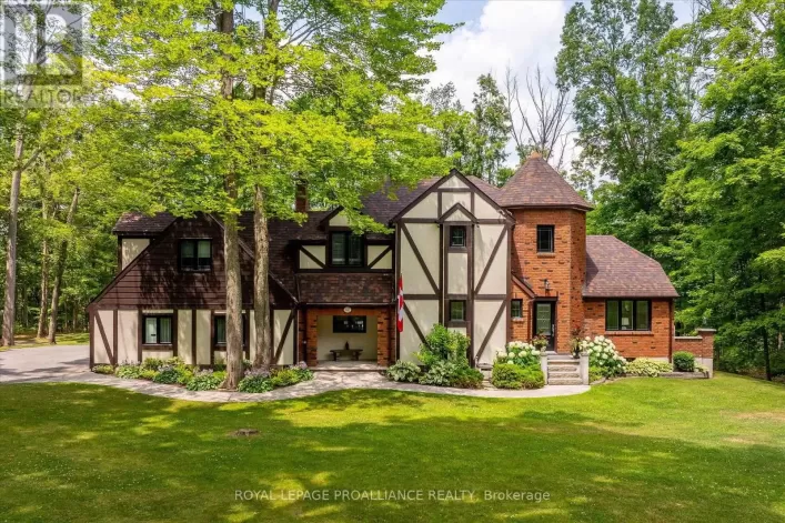 642 DINSDALE STREET, Selwyn