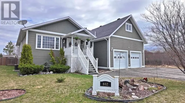 642 MAJESTIC STREET, Iroquois Falls