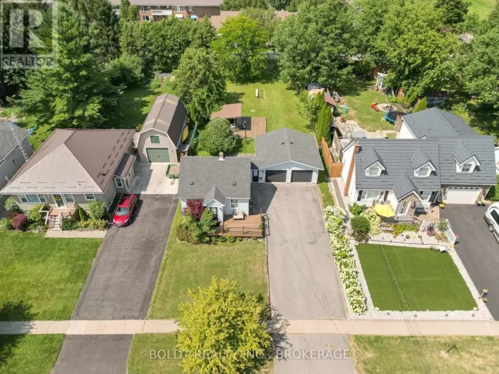 642 PENNER ROAD, Niagara-on-the-Lake