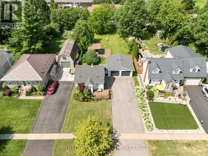 642 PENNER ROAD, Niagara-on-the-Lake