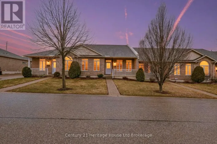 643 SOUTHWOOD WAY, Woodstock