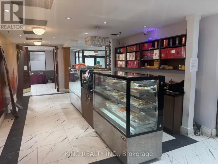 6430 ERIN MILLS PARKWAY, Mississauga