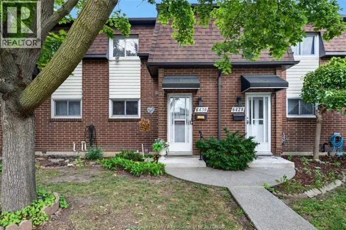 6430 THORNBERRY, Windsor