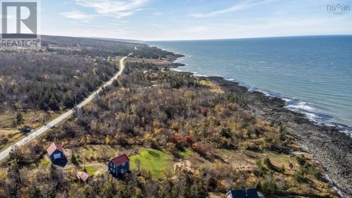 6437 Shore Road West, Youngs Cove