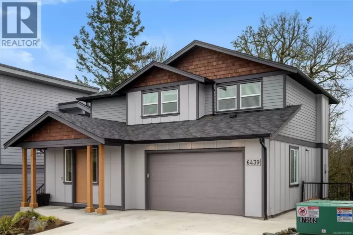 6439 Hopkins Crt, Sooke