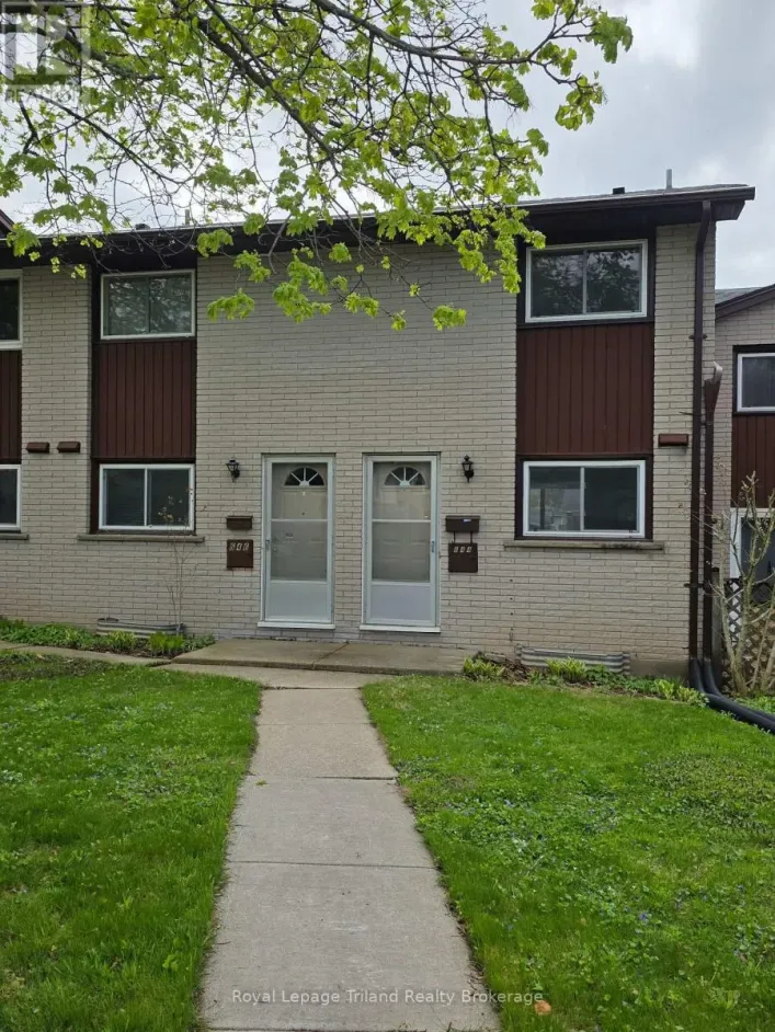 644 BRANT STREET, Woodstock