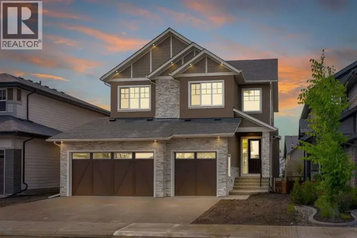 644 Legacy Woods Circle SE, Calgary