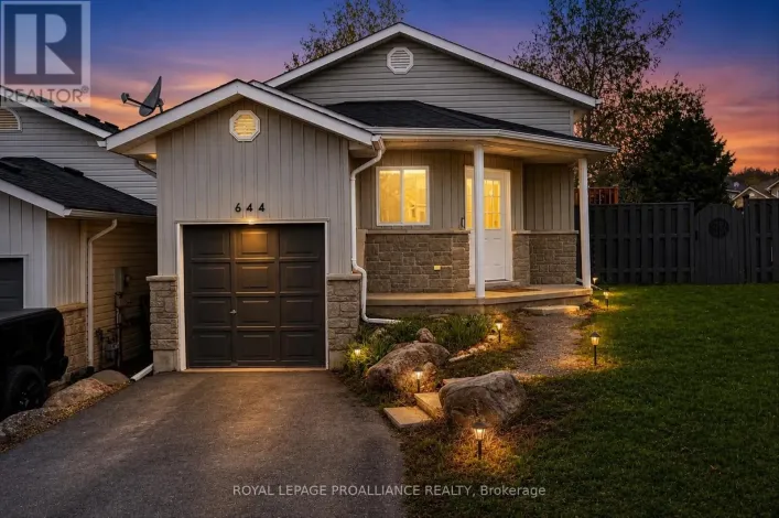 644 TRAILVIEW DRIVE, Peterborough