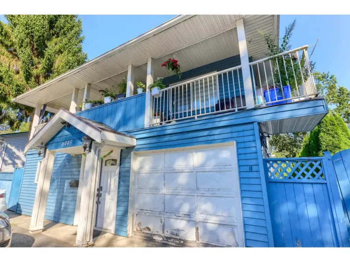 6445 KING GEORGE BOULEVARD, Surrey