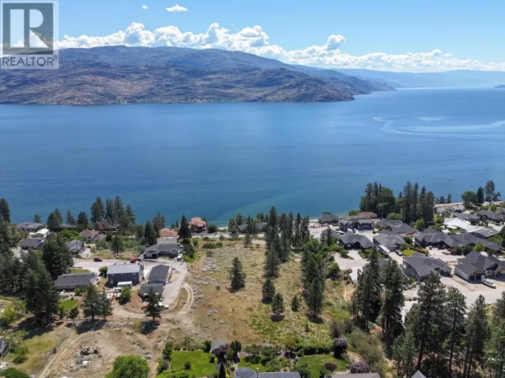 6446 Renfrew Road, Peachland