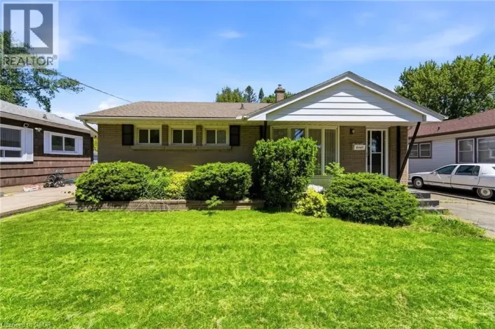 6447 BURDETTE Drive, Niagara Falls