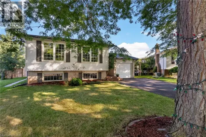 6447 KENDALE Court, Niagara Falls
