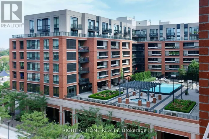 645 - 830 LAWRENCE AVENUE W, Toronto