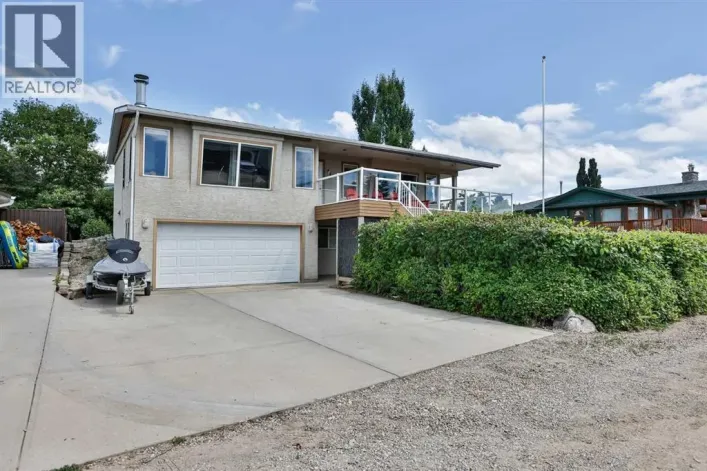 645 Lakeside Drive, Rural Vulcan County