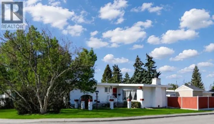 6451 70 Street NW, Calgary