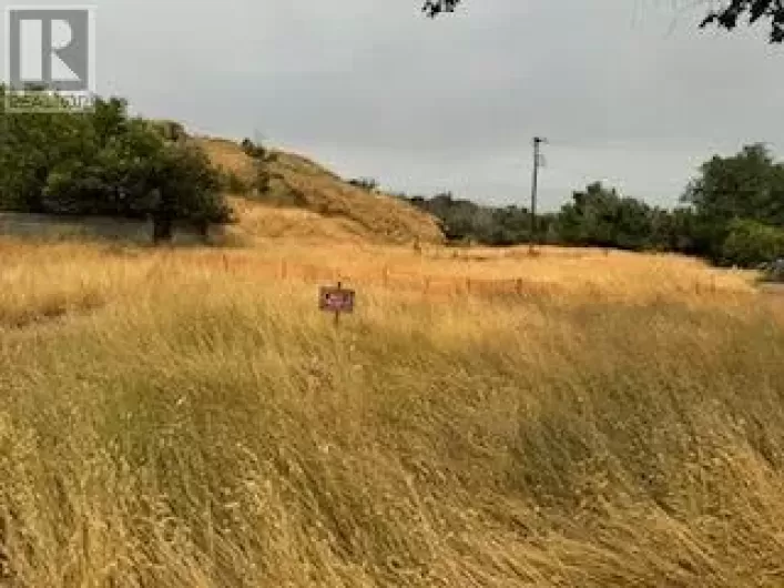 646 10 Street SE, Medicine Hat