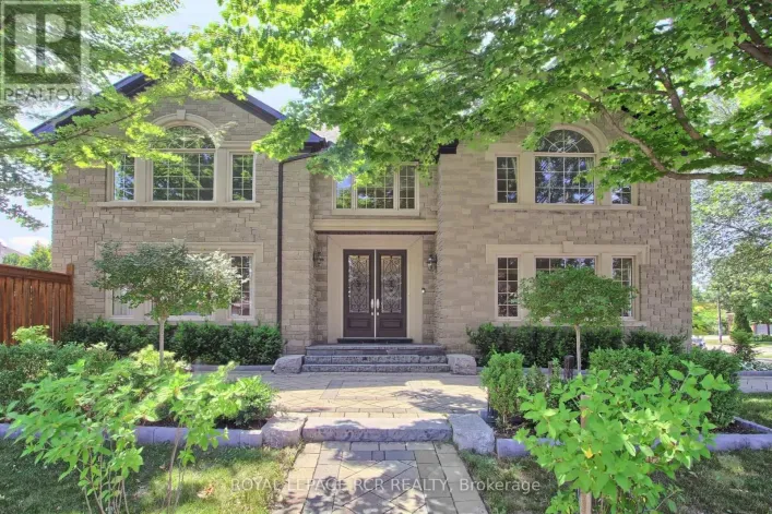 646 BROOKER RIDGE, Newmarket