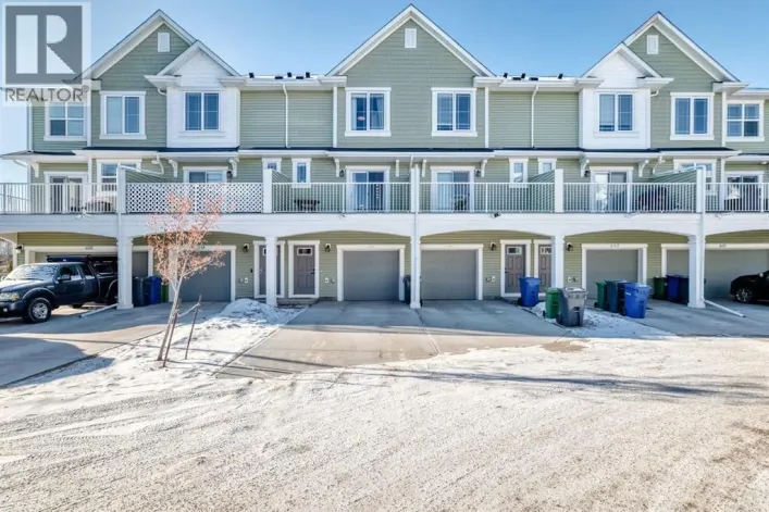 646 Copperstone Manor SE, Calgary