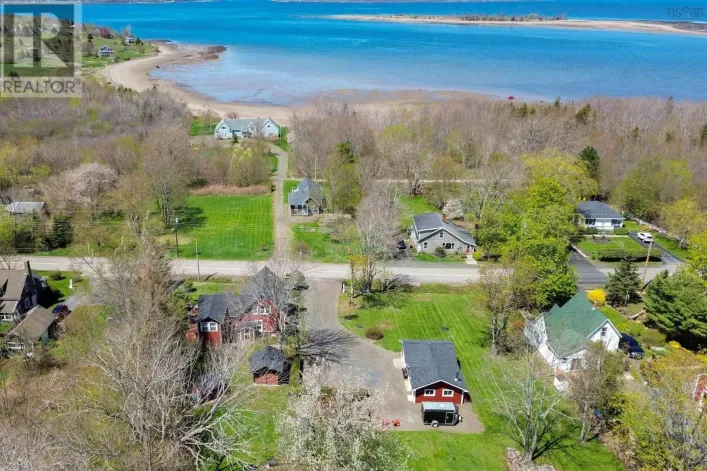 646 Highway 1, Smiths Cove