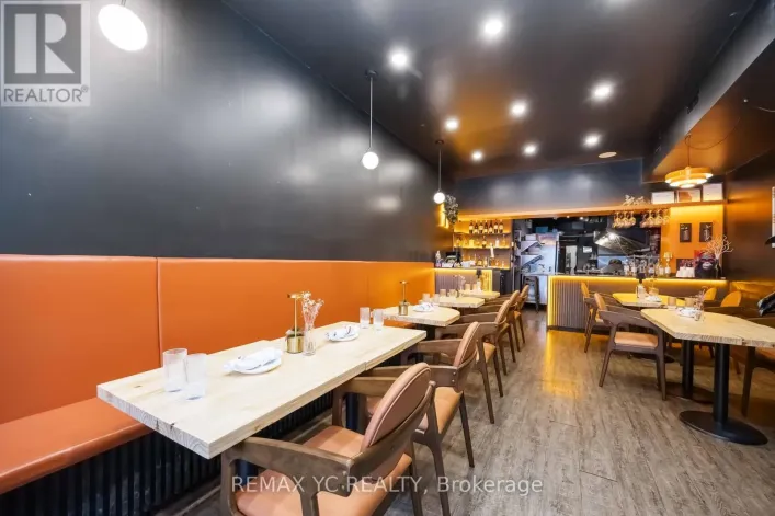 646 QUEEN STREET W, Toronto