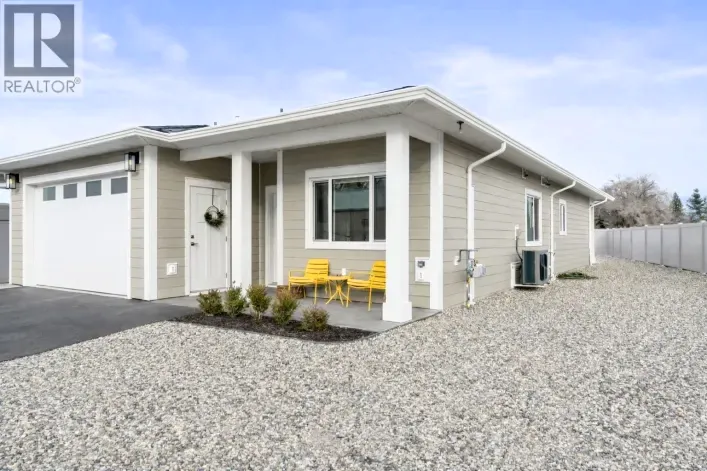 Duplex for sale: 6465 Okanagan Landing Road, Vernon