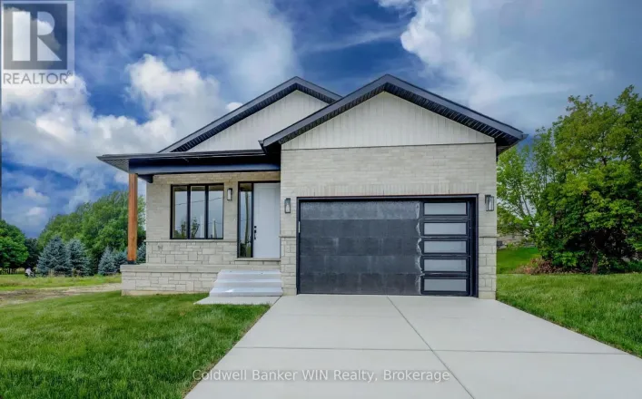 647 MARTIN STREET, Wellington North