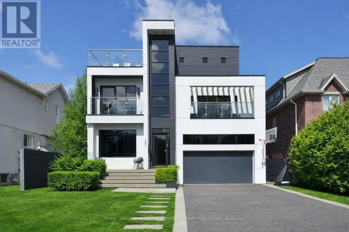 647 MONTBECK CRESCENT, Mississauga