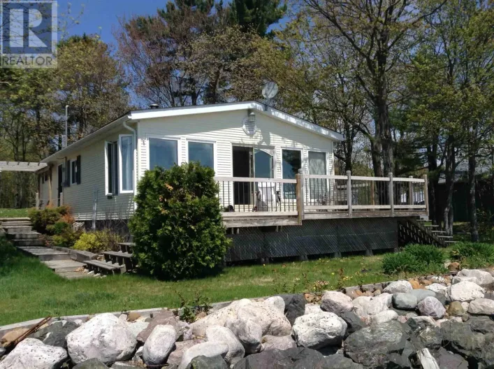 647B Lakeshore DR, Tarbutt