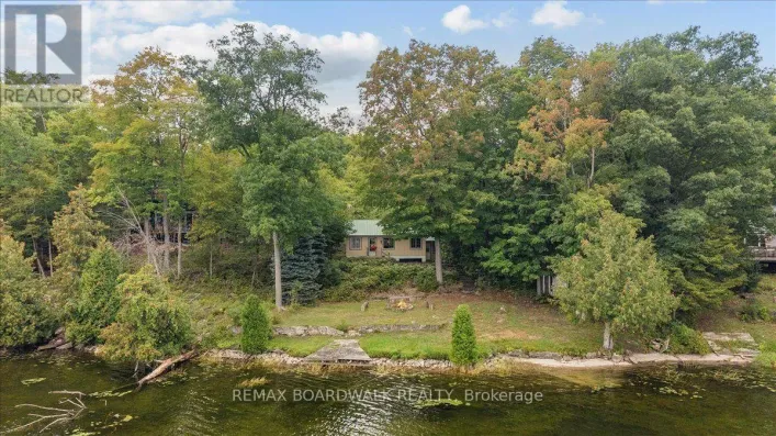 648 BELLOWS BAY POINT, Rideau Lakes