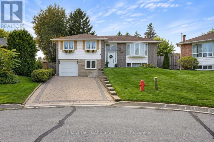 648 MOSSBANK COURT, Newmarket