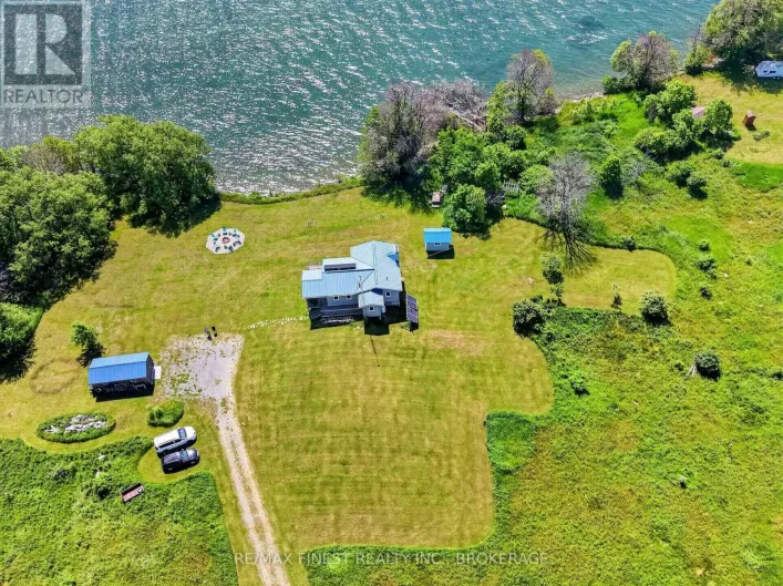 648 THIRD LINE ROAD, Frontenac Islands