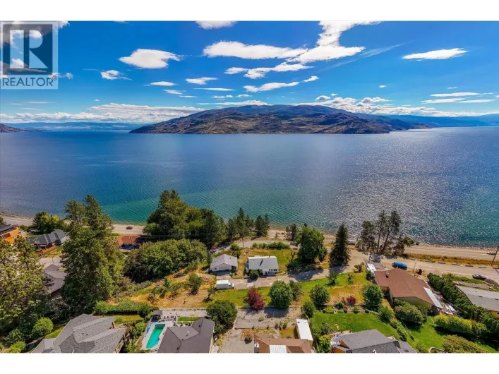 6488 Renfrew Road, Peachland