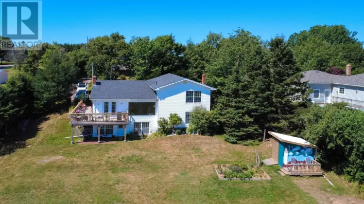 649 Route 19, Meadowbank