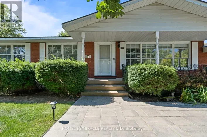 6495 DORCHESTER ROAD, Niagara Falls
