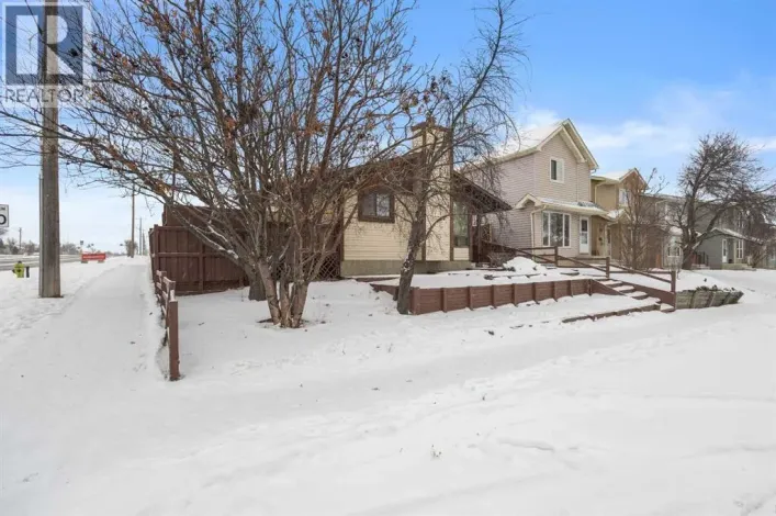 6496 54 Street NE, Calgary