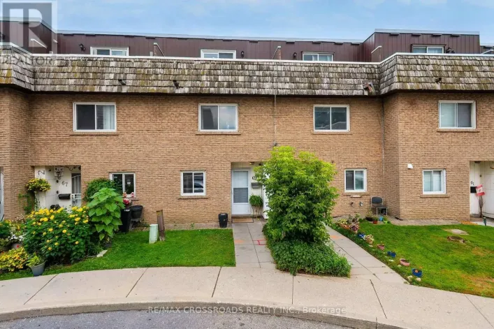 65 - 10 RODDA BOULEVARD, Toronto