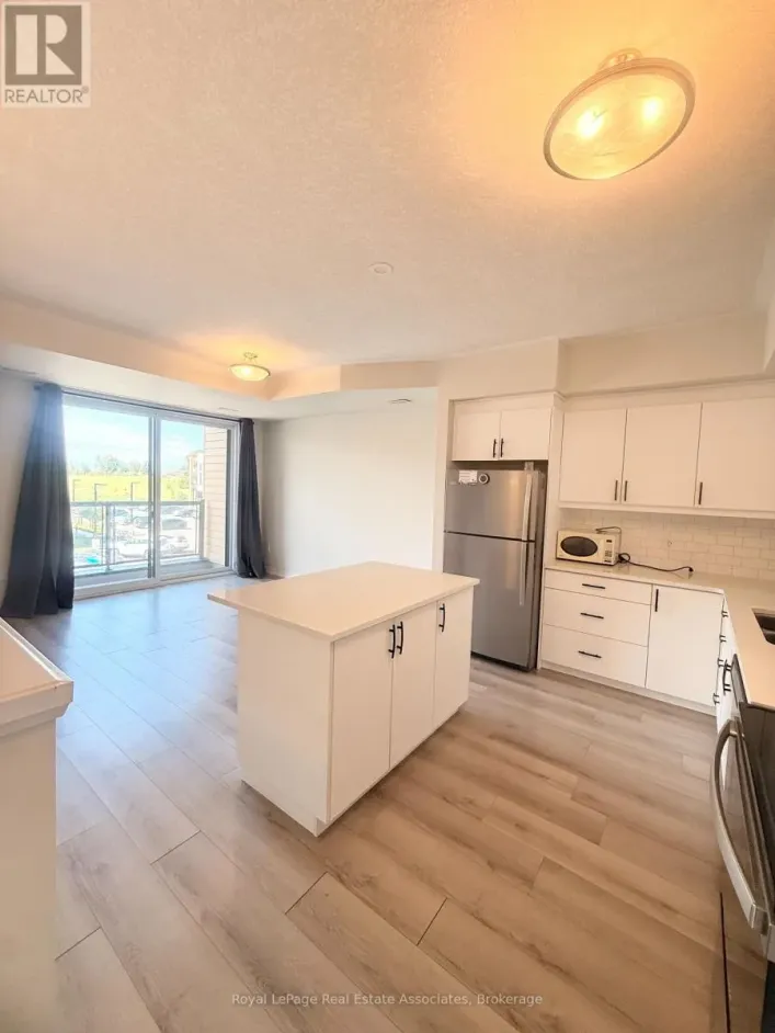 65 - 261 WOODBINE AVENUE, Kitchener