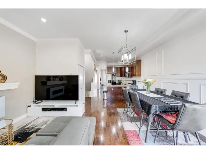 65 6945 185 STREET, Surrey