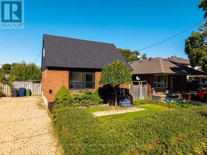 65 BARRHEAD CRESCENT, Toronto